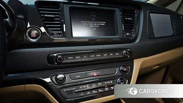 Kia The New Carnival 2020 Черный из Кореи, фото 5