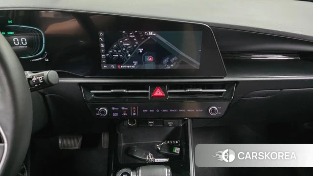 Kia Di Ol Nu Niro 2022 Белый из Кореи, фото 5