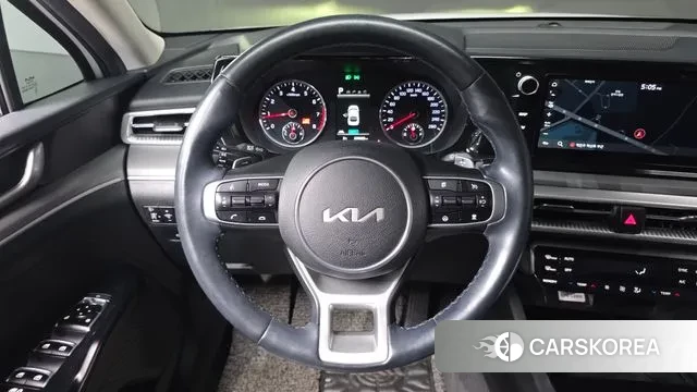 Kia K5 3rd generation 2021 Белый из Кореи, фото 5