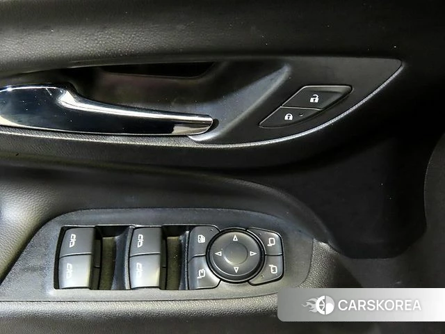 Chevrolet (GM Daewoo) Equinox 2018 Черный из Кореи, фото 5