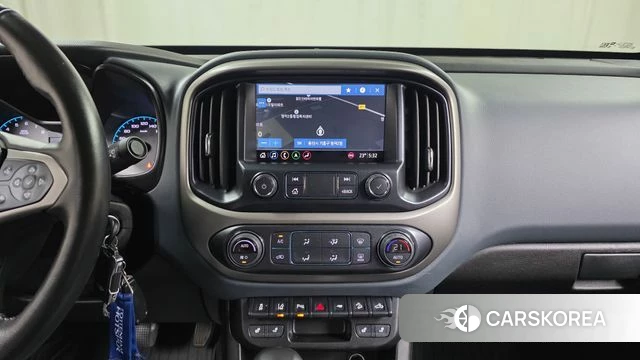 Chevrolet (GM Daewoo) Real New Colorado 2022 Черный из Кореи, фото 5