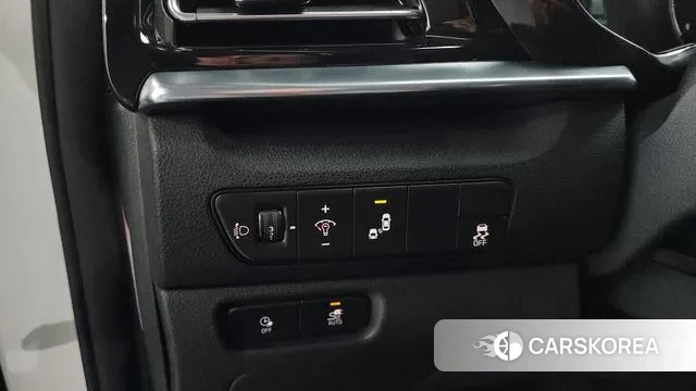 Kia Niro Plus 2022 Белый из Кореи, фото 5