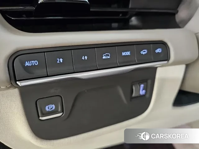 Cadillac Escalade 5th Generation 2022 Черный из Кореи, фото 5
