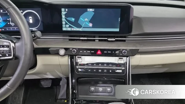 Kia Carnival 4th generation 2023 Белый из Кореи, фото 5