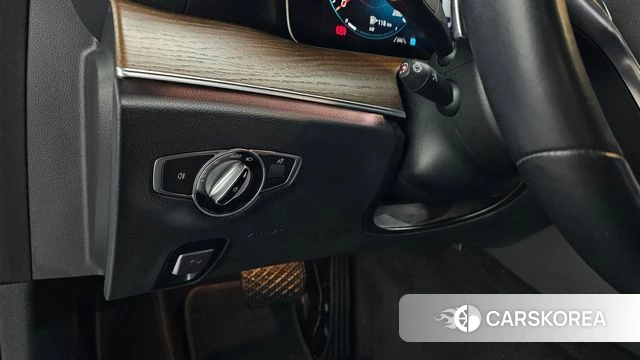 Mercedes-Benz E-Class W213 2021 Белый из Кореи, фото 5