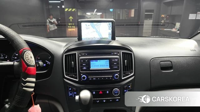 Hyundai The New Grand Starex 2018 Белый из Кореи, фото 5