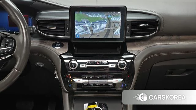 Ford Explorer 6th Generation 2022 Белый из Кореи, фото 5