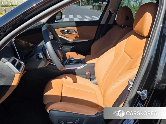 BMW 3 Series (G20) 2025 Черный из Кореи, фото 5