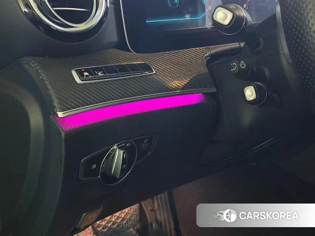 Mercedes-Benz E-Class W213 2018 Черный из Кореи, фото 5