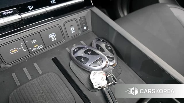 Hyundai Santa Fe (MX5) 2024 Черный из Кореи, фото 5