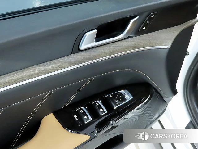 Kia K5 3rd generation 2023 Белый из Кореи, фото 5
