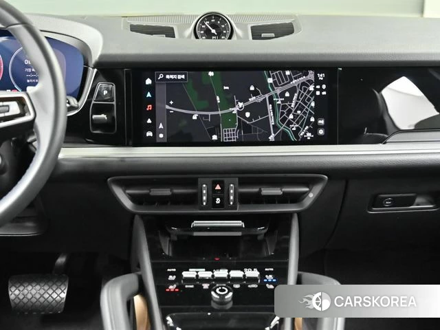 Porsche Cayenne (PO536) 2024 Серебристо-серый из Кореи, фото 5