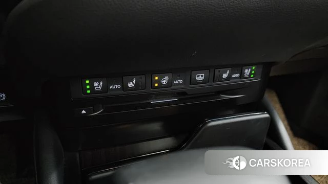 Lexus ES300h 7th generation 2018 Белый из Кореи, фото 5