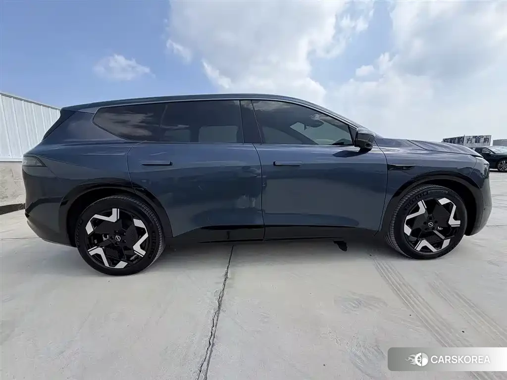 Nissan NX8 2026 Silver/gray из Китая, фото 5