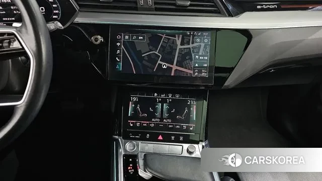 Audi e-Tron 2020 Белый из Кореи, фото 5