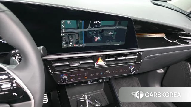 Kia Di Ol Nu Niro 2025 Черный из Кореи, фото 5