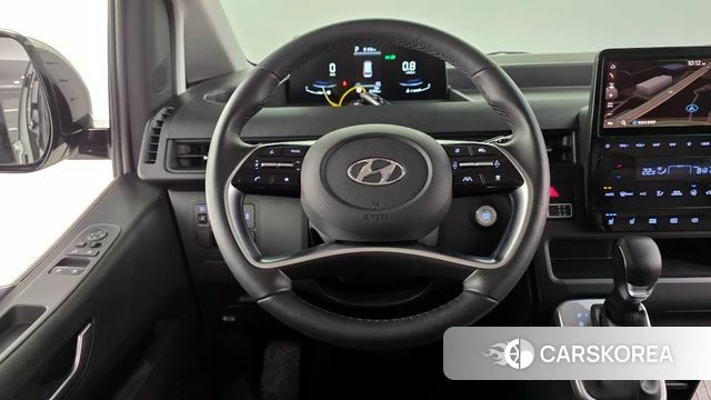 Hyundai Staria 2023 Белый из Кореи, фото 5