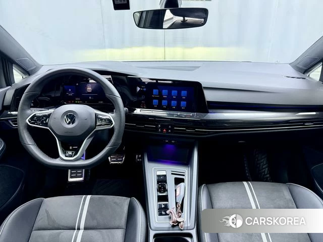 Volkswagen Golf 2023 Темно-серый из Китая, фото 5