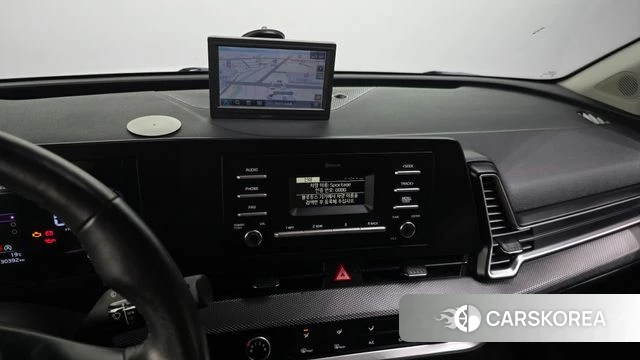 Kia Sportage 5th Generation 2022 Белый из Кореи, фото 5