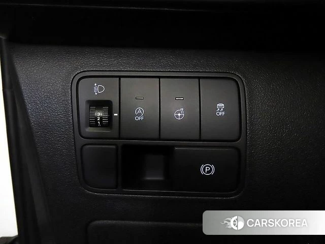 Hyundai Staria 2022 Белый из Кореи, фото 5