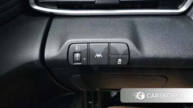 Hyundai Avante (CN7) id 3529139 из Кореи 5