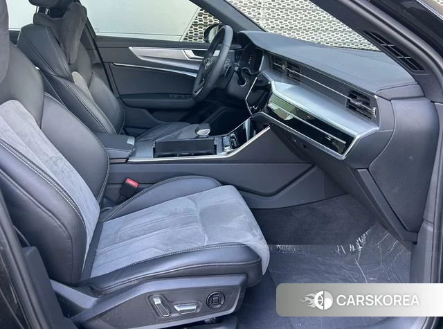 Audi A6L 2023 Черный из Китая, фото 5