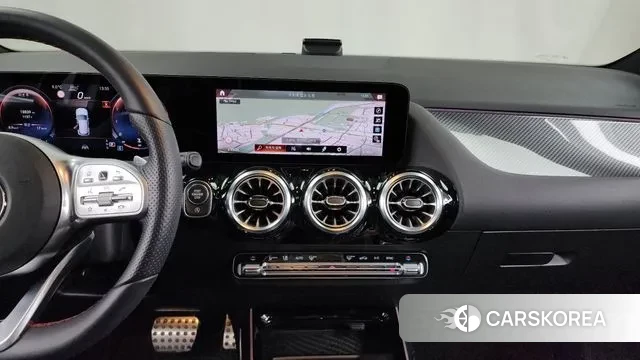 Mercedes-Benz GLA - Class H247 2022 Белый из Кореи, фото 5