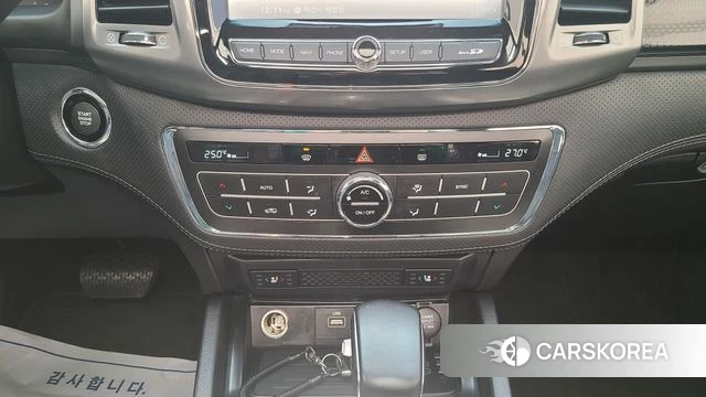 Ssangyong The New Rexton Sports Cannes 2022 Серый из Кореи, фото 5