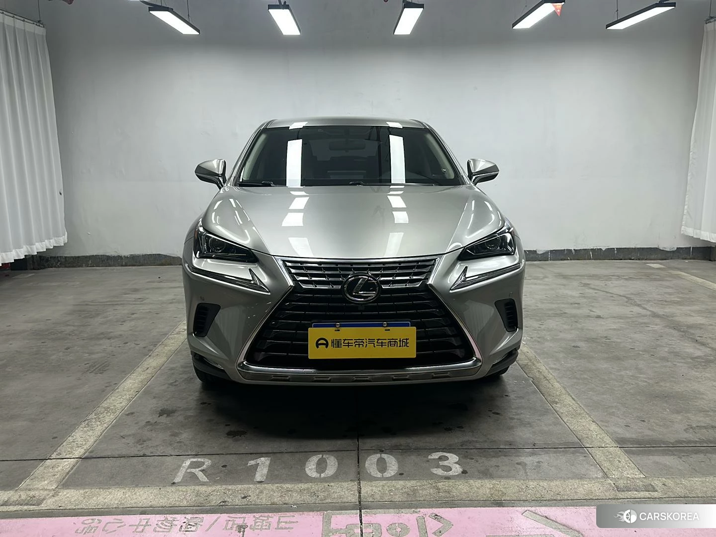 Lexus NX 2020 Серебристо-серый из Китая, фото 5