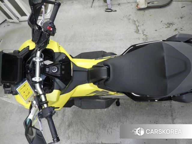 Проданный Honda X-ADV 750 id 3950106 из Японии