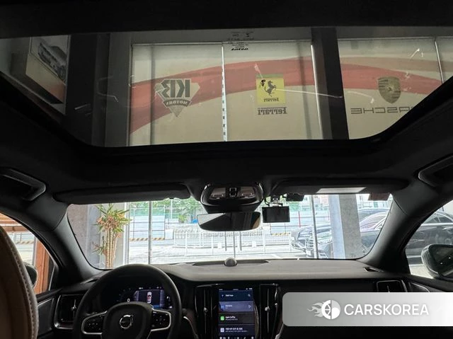 Volvo S60 3rd generation 2023 Небесно-голубой из Кореи, фото 5