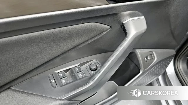 Volkswagen 7th Generation of Jetta 2021 Серый из Кореи, фото 5