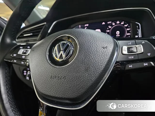 Volkswagen Tiguan second Generation 2020 Черный из Кореи, фото 5