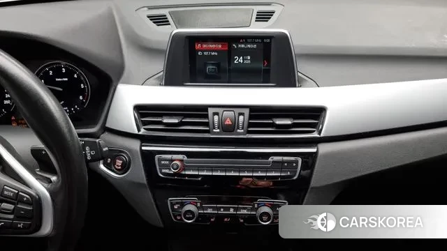 BMW X1 (F48) 2019 Белый из Кореи, фото 5