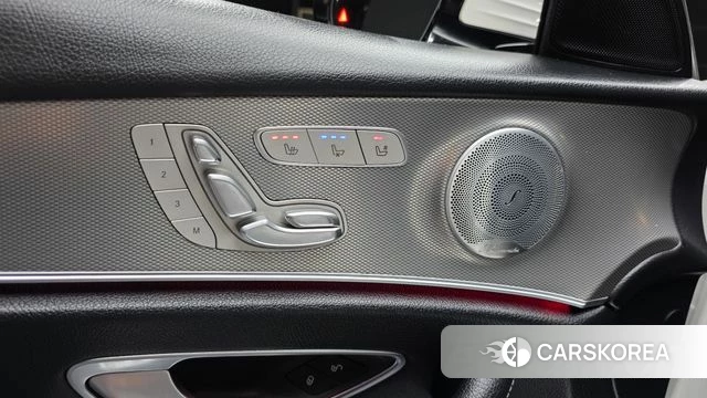 Mercedes-Benz E-Class W213 2019 Белый из Кореи, фото 5