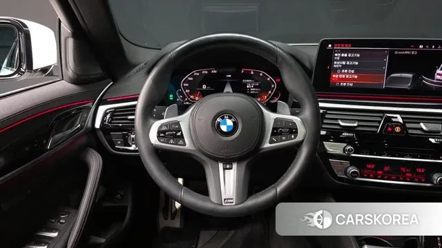 BMW 5 Series (G30) 2020 Белый из Кореи, фото 5