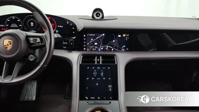 Porsche Taycan 2022 Серебристо-серый из Кореи, фото 5