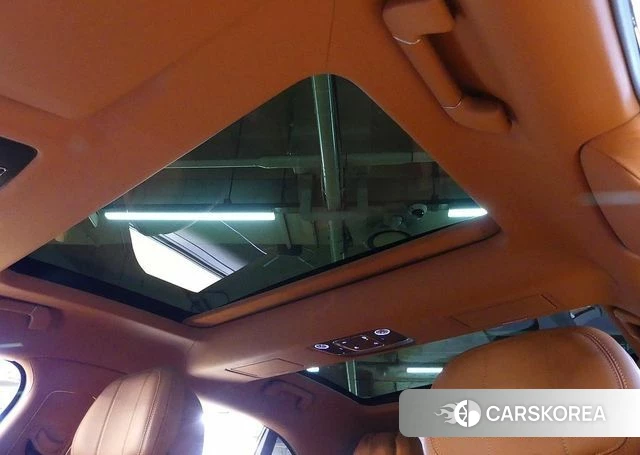 Bentley Flying Spur 3rd Generation 2022 Черный из Кореи, фото 5