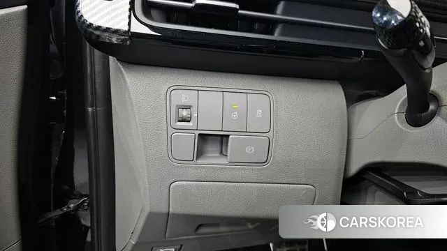 Hyundai Staria 2024 Черный из Кореи, фото 5