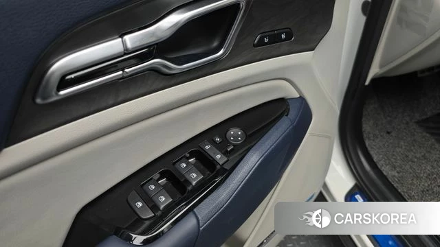 Kia Sportage 5th Generation 2023 Белый из Кореи, фото 5