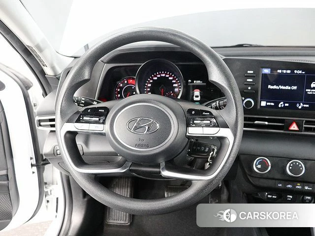 Hyundai Avante (CN7) 2022 Белый из Кореи, фото 5