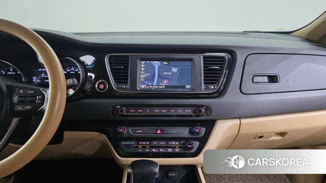 Kia The New Carnival 2018 Белый из Кореи, фото 5