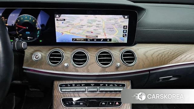 Mercedes-Benz E-Class W213 2021 Серый из Кореи, фото 5