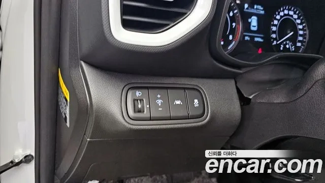 Hyundai Venue id 2912260 из Кореи 5