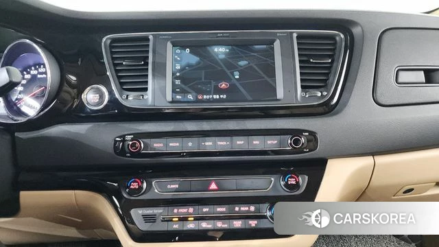 Kia The New Carnival 2018 Белый из Кореи, фото 5