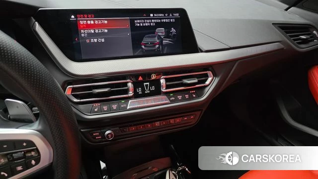 BMW 1 Series (F40) 2022 Черный из Кореи, фото 5
