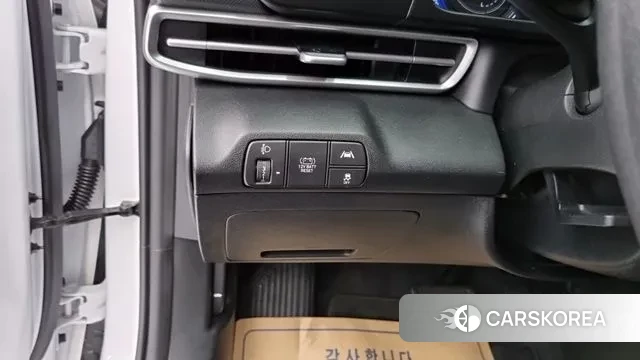 Hyundai Avante Hybrid (CN7) 2021 Белый из Кореи, фото 5