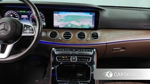 Mercedes-Benz E-Class W213 2020 Черный из Кореи, фото 5