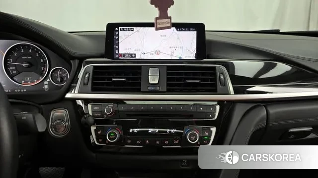 BMW 4 Series (F32) 2018 Белый из Кореи, фото 5