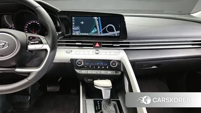 Hyundai Avante (CN7) 2022 Белый из Кореи, фото 5